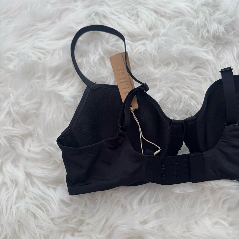 Skims Weightless Demi Bra Onyx Size 32C - Picture 5 of 7
